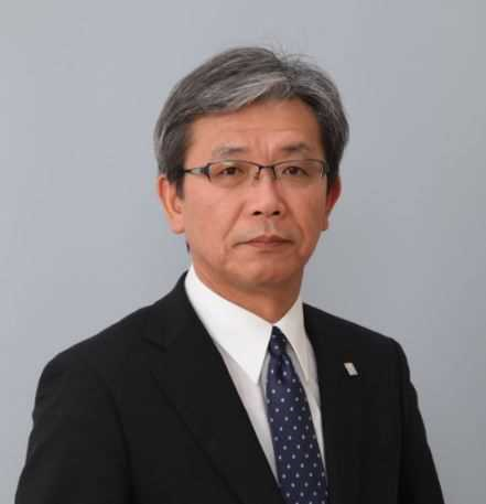新潟県立長岡大手高等学校 校長 山本 久 新潟県立長岡大手高等学校 校長 山本 久